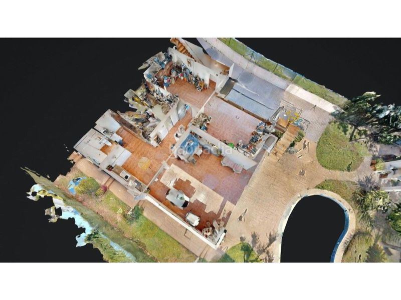 Foto c98d67db-cf51-4715-afd1-f09bd86f5000. Xalet amb aparcament piscina a Rocafort