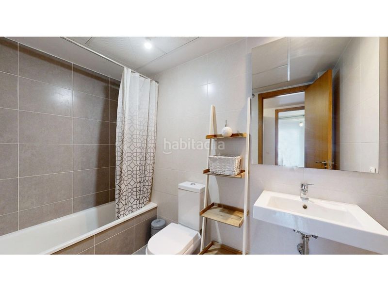 Foto d0e3abf1-4137-438a-b95e-7f53c539531f. Loft amb calefacció aparcament a Parc Central Paterna