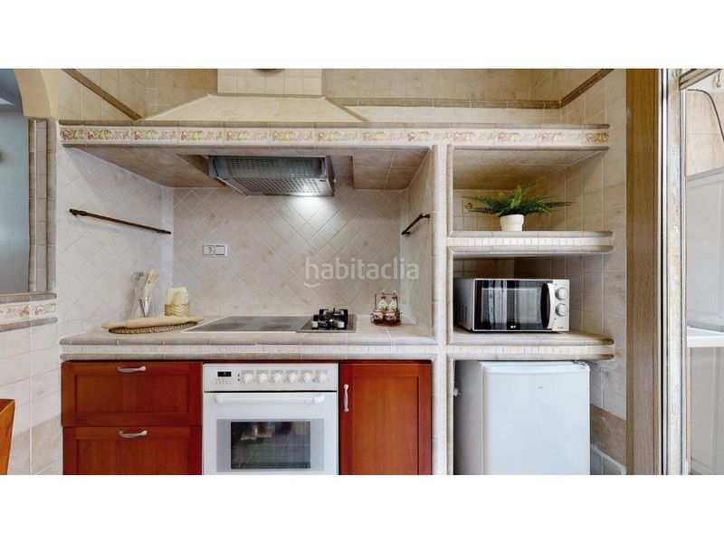 Foto 3379240b-d2b0-4909-86da-f531e91c0fa3. Casa amb calefacció aparcament a Natzaret Valencia