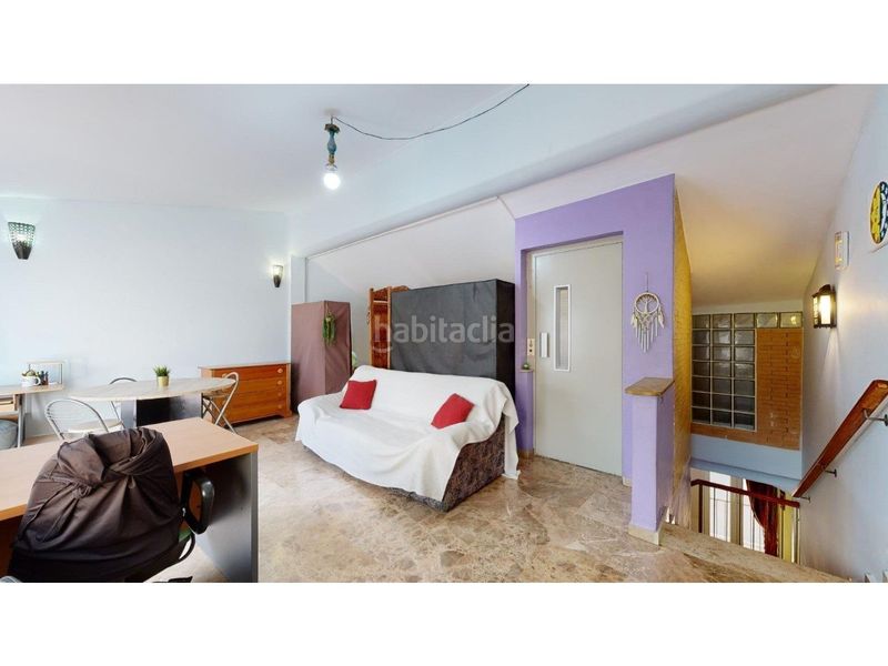 Foto 647e2253-9e41-4812-b88a-e3e360d456af. Casa amb calefacció aparcament a Natzaret Valencia