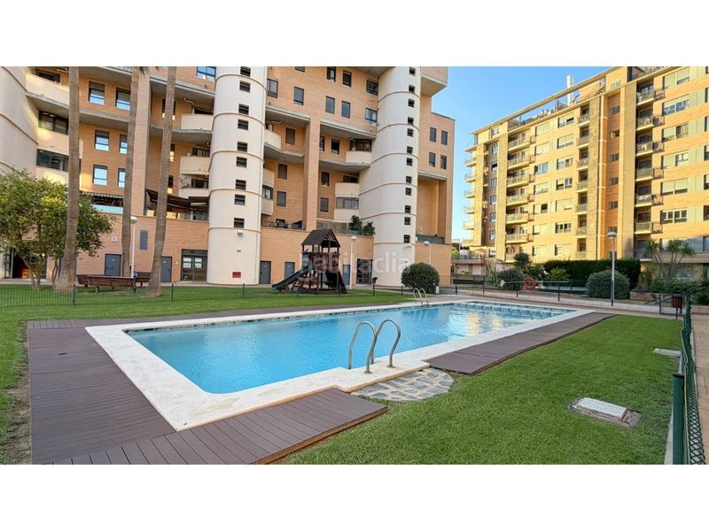 Foto 728138d0-896b-4894-b595-92595b67827d. Pis amb piscina a Nou Campanar Valencia
