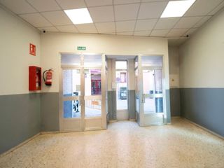 Local Comercial  Calle mayor. Oportunidad de inversión  local comercial en el centro de godell