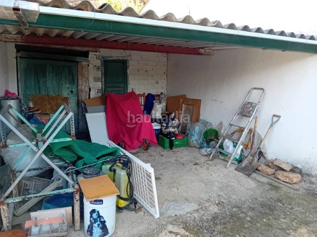Foto 8fc8f7a1-6a6a-4e2d-a7f0-04c4dbf38508. Masia a Buñol