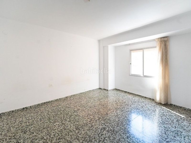 Foto 49882c34-6625-4878-935b-ee0d4047d085. Pis amb aparcament a Gátova