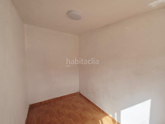 Foto c139aea4-b009-4aa8-8ef9-5f6abec8e847. Casa a Gátova