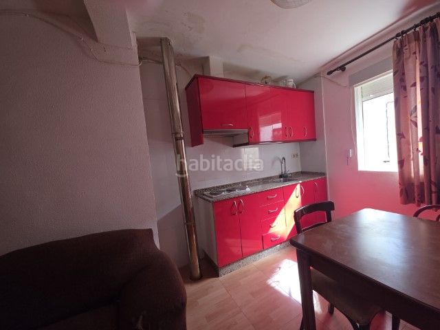 Foto e98efe26-c078-47b8-85b7-7c5db3a27ea2. Casa a Gátova