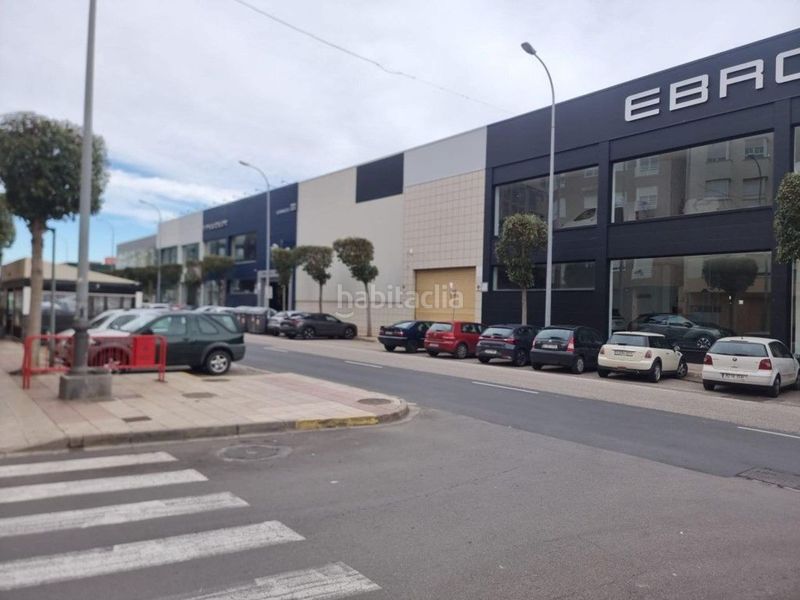 Foto d5e216bf-4b60-4bf2-8e2d-73e617c017f2. Local comercial a Piscinas Villarreal / Vila - real