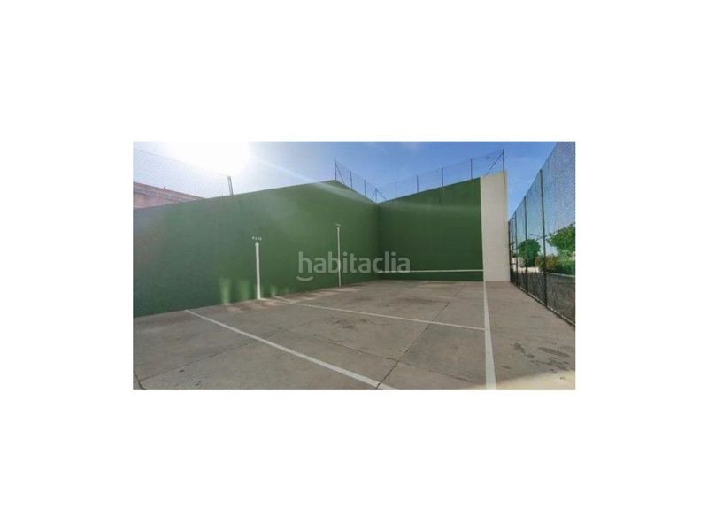 Foto 1fc96919-5150-499e-817e-c7905efbe672. Pis amb calefacció aparcament a El Perellonet Valencia