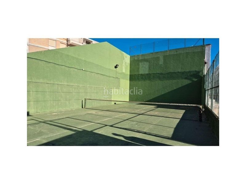 Foto a6dc0d2c-1b5d-4c7a-a150-429aad4a64aa. Pis amb calefacció aparcament a El Perellonet Valencia
