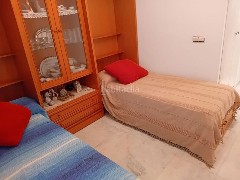 Foto b8b2f08e-b3c3-461b-9603-d085a4d3ce78. Pis amb calefacció aparcament piscina a El Perellonet Valencia