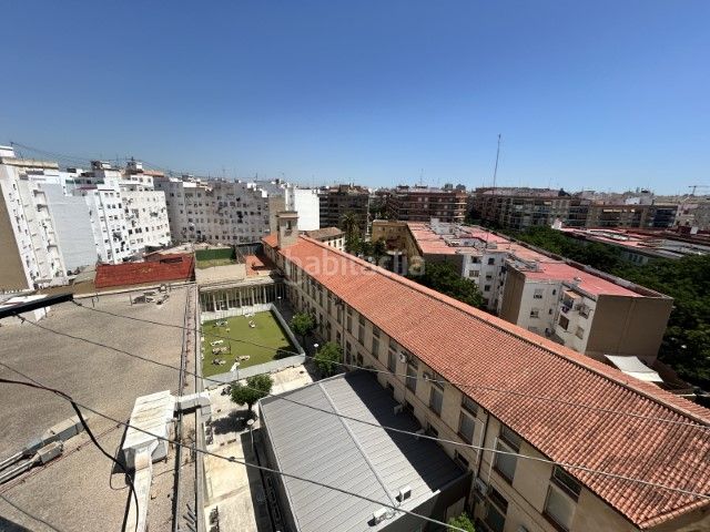 Foto e5a15fc9-e6aa-4ef5-ae86-69e3cef83daa. Pis a Sant Francesc Valencia