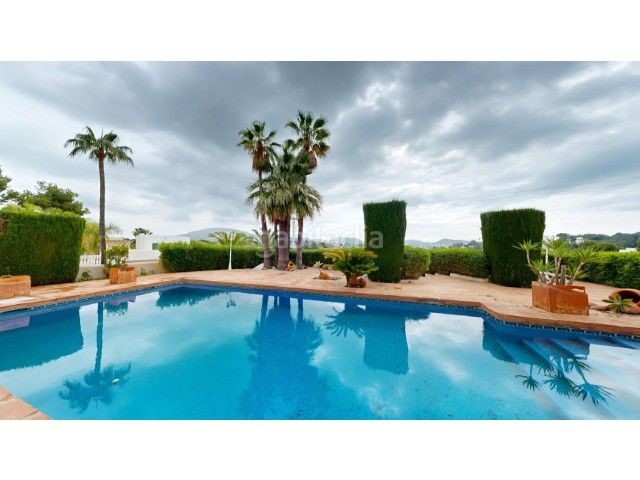 Foto edb407ae-ada4-4834-83a1-b3bc07850af3. Xalet amb calefacció aparcament piscina a Casco Urbano Moraira