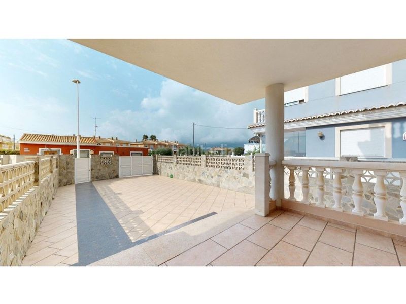 Foto ed4e567f-0eda-4705-9493-bb62f7be5c9e. Xalet amb aparcament a El Marenyet Cullera