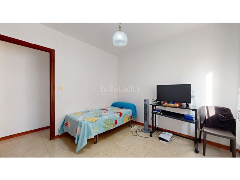 Foto 134f763d-ed13-4ae0-9b10-33e99e4058af. Casa amb aparcament a Onda