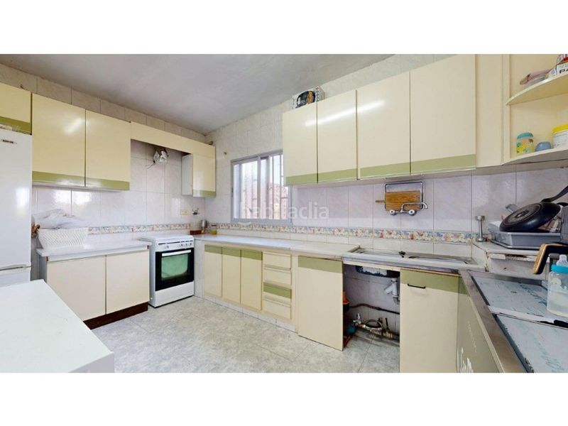 Foto 97e8d3dc-f2e6-443e-962f-ab0cc8ff2bec. Casa amb aparcament a Onda