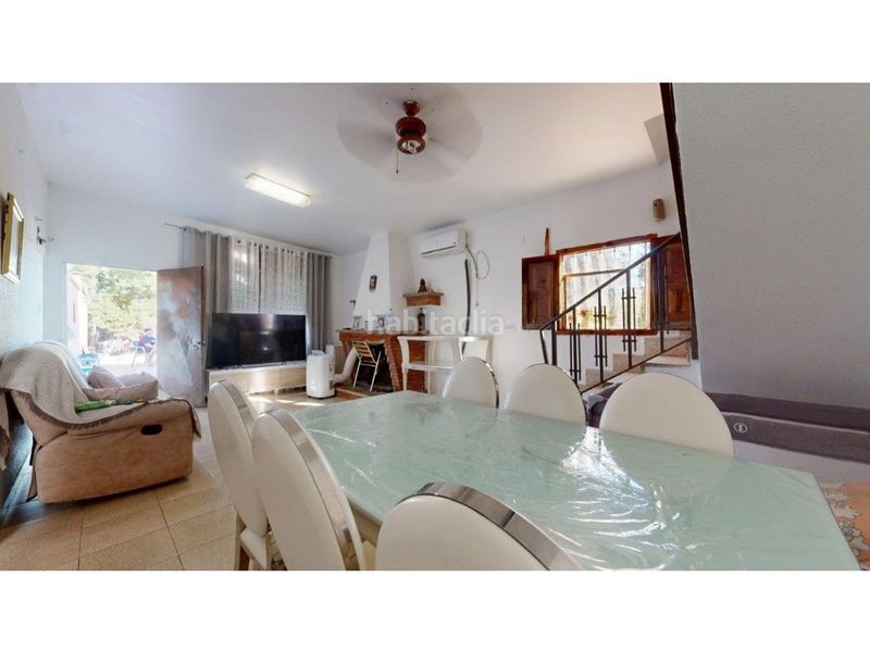 Foto ccaef4ac-4629-47cc-b1dc-0574c118e870. Casa amb aparcament a Onda