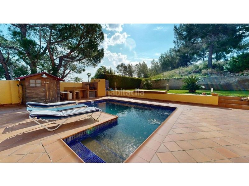 Foto 0239657a-61b6-4130-bd4a-983ebc9a26e8. Casa amb calefacció aparcament piscina a Riba - roja de Túria