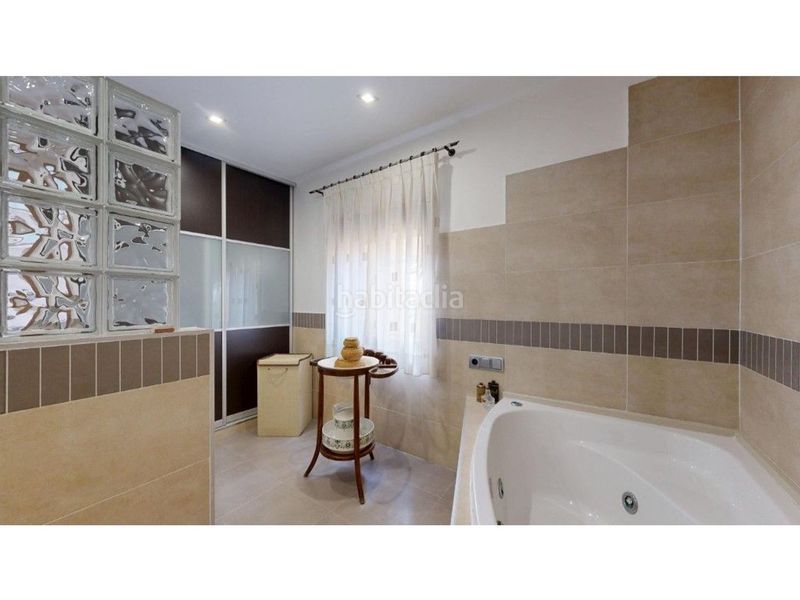 Foto 495678d6-900a-464a-9065-aaa5653de20d. Casa amb calefacció aparcament piscina a Riba - roja de Túria