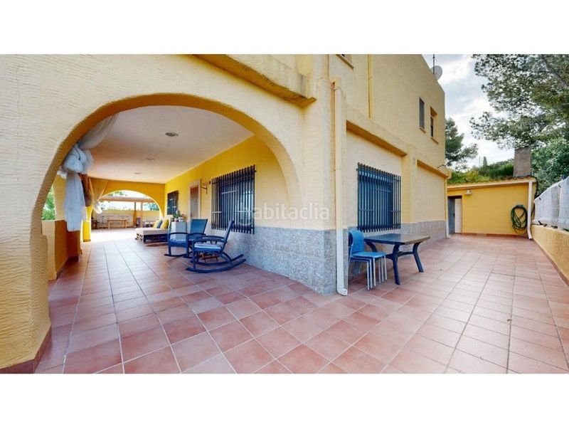 Foto 7eb7bfac-71ef-4c27-aa30-fe5fb3e688de. Casa amb calefacció aparcament piscina a Riba - roja de Túria