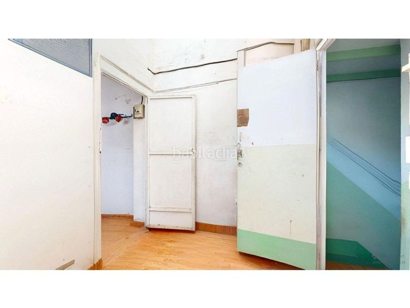 Foto ae7a1986-3533-4d95-bed7-c56a3948aab8. Pis a Algemesí