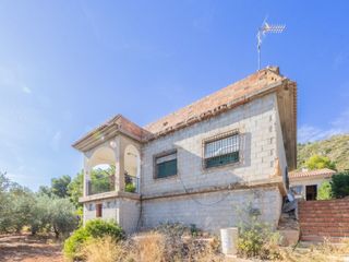 Chalet  Diseminado poligono 15 450. Chalet 4 habitaciones  6 estancias 103011314