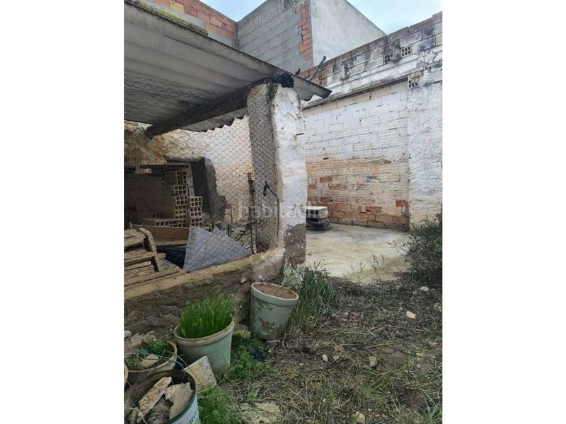 Foto 276994b8-9575-45c6-a24c-5a28a2e565b4. Masia a Requena