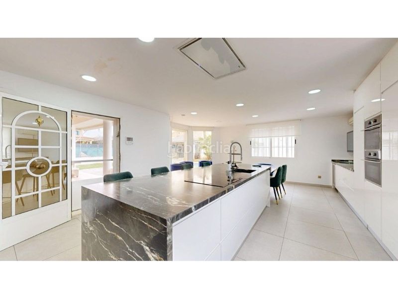 Foto 0dfef392-a8d5-406e-9fc9-ea2bb7d53ae6. Chalet  4 habitaciones 1 estancias 103011658 en Eliana (l´)