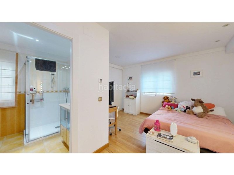 Foto 43cb6d82-f937-4dbf-ad15-4a55b4a94a79. Chalet  4 habitaciones 1 estancias 103011658 en Eliana (l´)