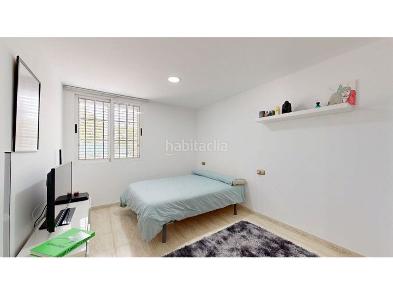 Foto 651f50e2-1894-4490-b0ec-4205962026b0. Chalet  4 habitaciones 1 estancias 103011658 en Eliana (l´)