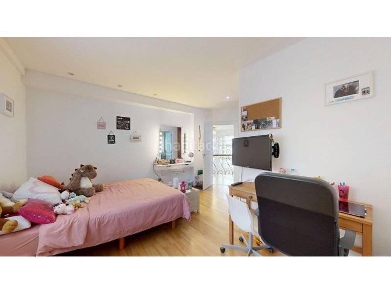 Foto 99ebd356-640e-4fe7-b6e7-7dca78803cdb. Chalet  4 habitaciones 1 estancias 103011658 en Eliana (l´)