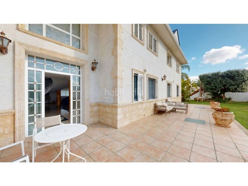 Foto b6b0ab71-a023-4836-b24b-ed32b60f3bcf. Chalet  4 habitaciones 1 estancias 103011658 en Eliana (l´)