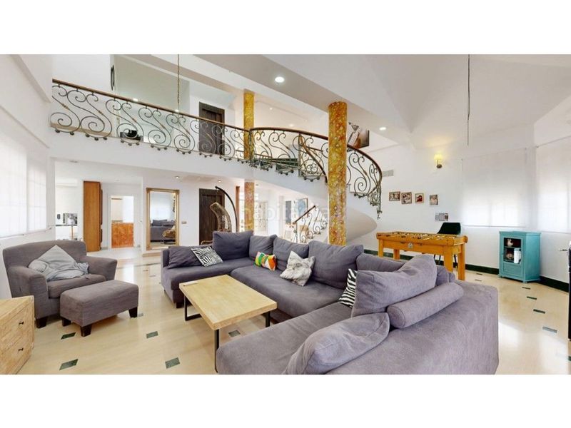 Foto d676667e-3511-4aa8-a2a0-bf2bfb843a44. Chalet  4 habitaciones 1 estancias 103011658 en Eliana (l´)