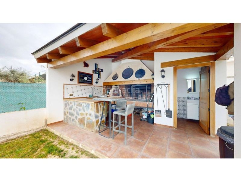 Foto e2b19260-bd98-41af-9fda-b937df7fbf11. Chalet  4 habitaciones 1 estancias 103011658 en Eliana (l´)