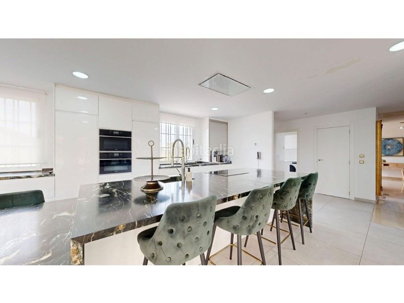 Foto ecd4ed23-0da1-406d-b4ba-1aae6e28a036. Chalet  4 habitaciones 1 estancias 103011658 en Eliana (l´)