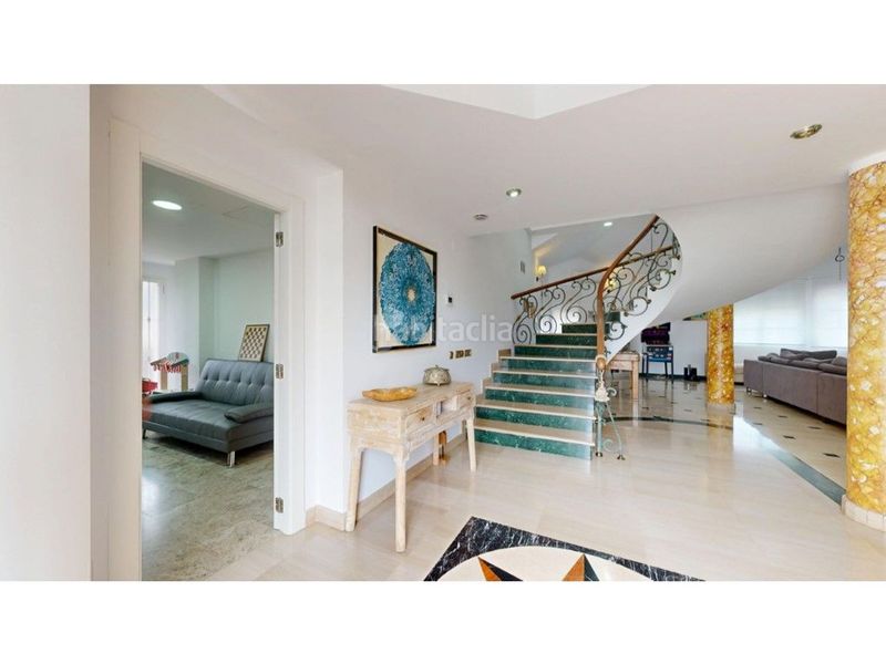 Foto f4268439-9ce6-4c36-b5ca-990a6b477c0c. Chalet  4 habitaciones 1 estancias 103011658 en Eliana (l´)