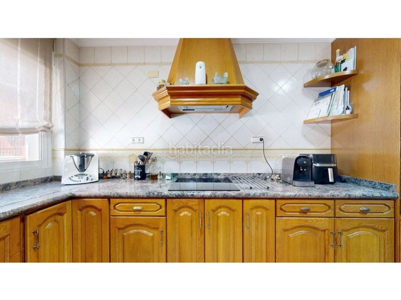Foto 49b889aa-dbf0-4798-b3d7-0d32f392869d. Casa amb calefacció aparcament a Carcaixent