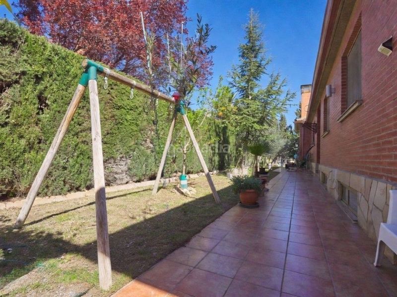 Foto 6a24895c-0298-40ec-bd94-fa30dc7575fa. Casa amb calefacció aparcament piscina a Miralbueno Zaragoza
