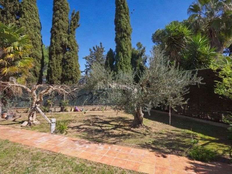 Foto a9056885-bf10-4f7b-8f2d-e4acc2cb0d37. Casa amb calefacció aparcament piscina a Miralbueno Zaragoza
