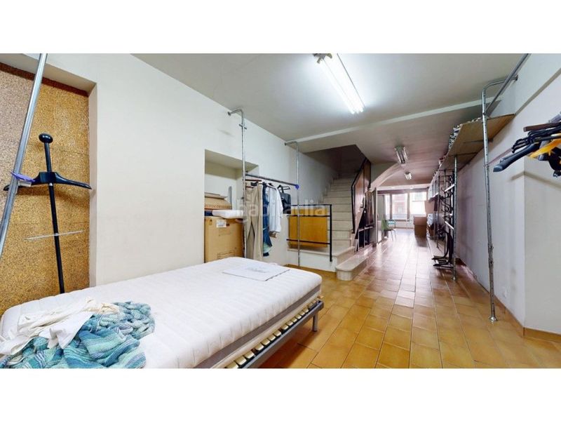 Foto 0a19e13d-4ac7-4d36-81d3-03f9f4191f31. Edifici a Centre-Zona Alta Alcoi