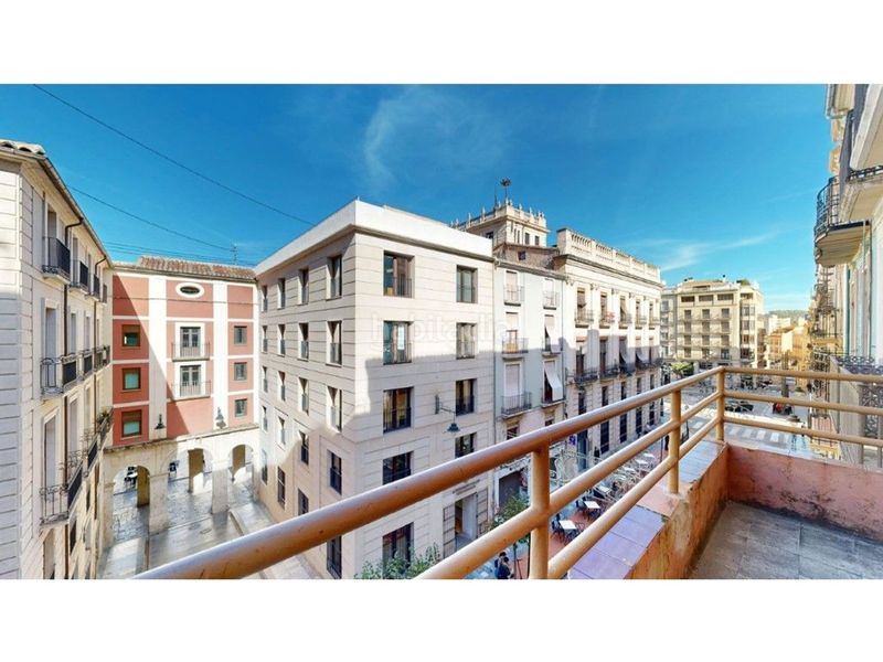 Foto 927edbb2-c337-40e7-b178-7c84f503589e. Edifici a Centre-Zona Alta Alcoi