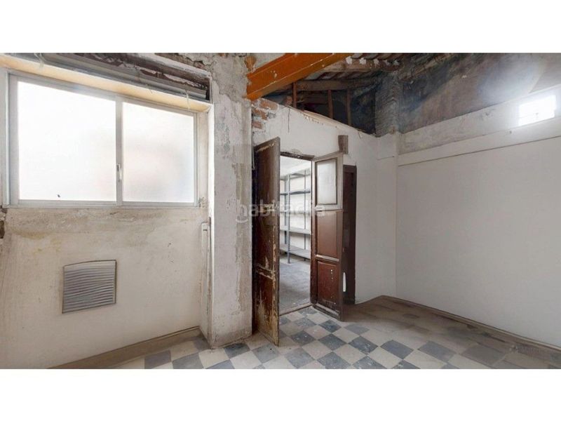 Foto ca6103d3-ec26-490a-9954-ddd4d1858126. Edifici a Centre-Zona Alta Alcoi