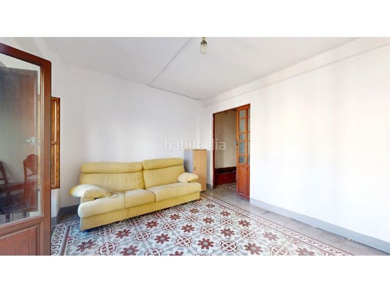 Foto d458a19c-0305-4e48-9e80-12083dc5ab76. Edifici a Centre-Zona Alta Alcoi