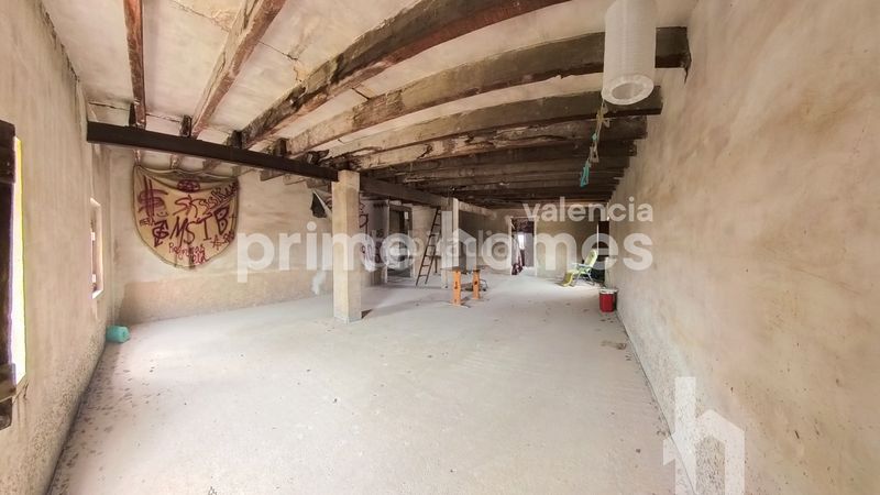 Foto 1a7a01c1-af6b-494a-96e5-c258995ad1e4. Casa a El Castellar i l'Oliverar Valencia