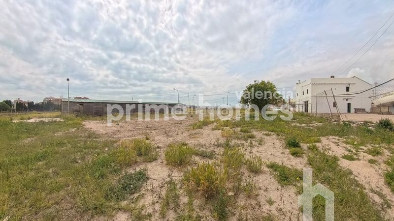 Foto d6155649-753b-4d15-9008-ae9ec8dc5ad2. Casa a El Castellar i l'Oliverar Valencia