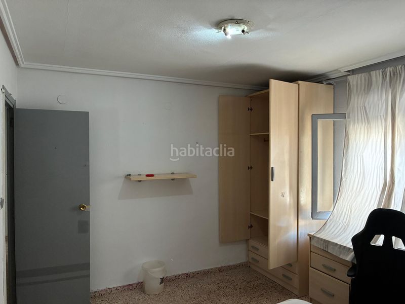 Foto 19677814-2b6a-4eb3-a2ba-dfbd1fd52e6d. Pis a Montesol Eliana (l´)