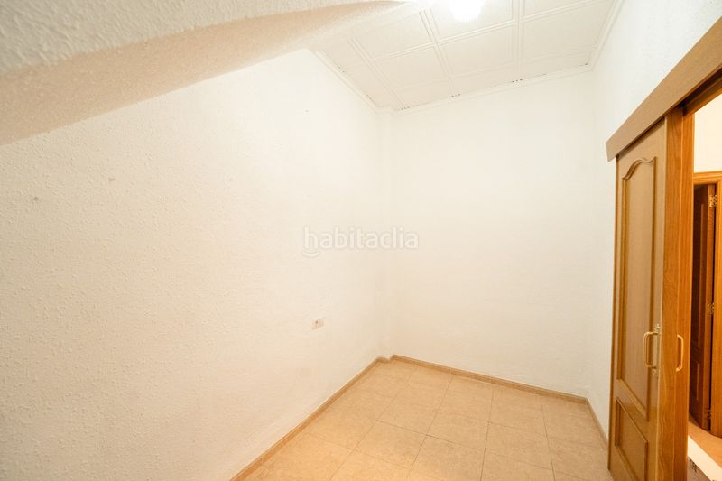 Foto ca0ad1b1-42ab-4a96-b9dd-e6a0150ad7ee. Masia a Carlet
