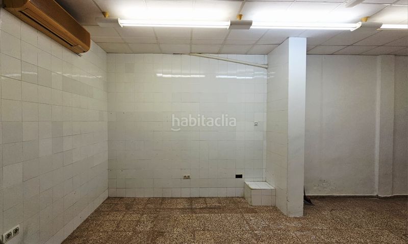 Foto 4242f7a7-a591-4b43-94e1-ece27a3f59f7. Local comercial a Antiga Moreira Sagunt