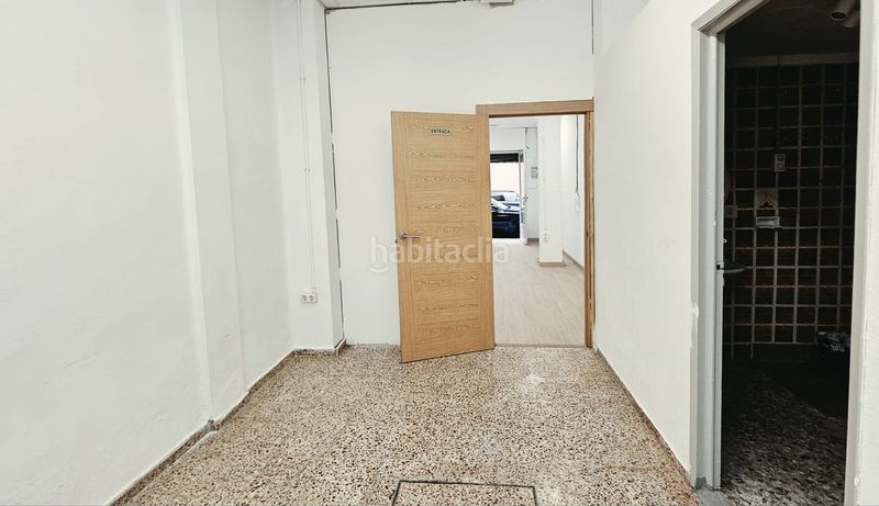 Foto a16c5a2b-a1b5-423a-bab9-f8937370f322. Local comercial a Antiga Moreira Sagunt