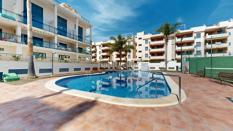 Foto c4477652-3dba-4c6e-b111-97d95a7471af. Pis amb piscina a Almenara
