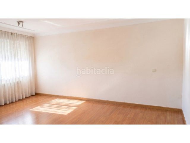 Foto 72147402-d0a9-41bd-8a79-f3b926ebca6e. Pis a Massamagrell